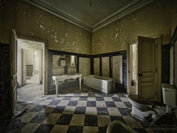 Sunshine on the Loo - One of the bathrooms in the Château Lumière, an abandoned villa / mansion in Alsace, France