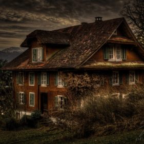 Old house at lake Lucern